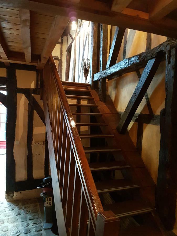 Appartement Du Vieux Troyes Exterior foto