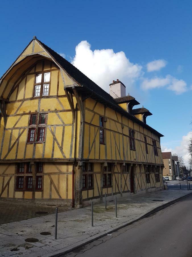Appartement Du Vieux Troyes Exterior foto