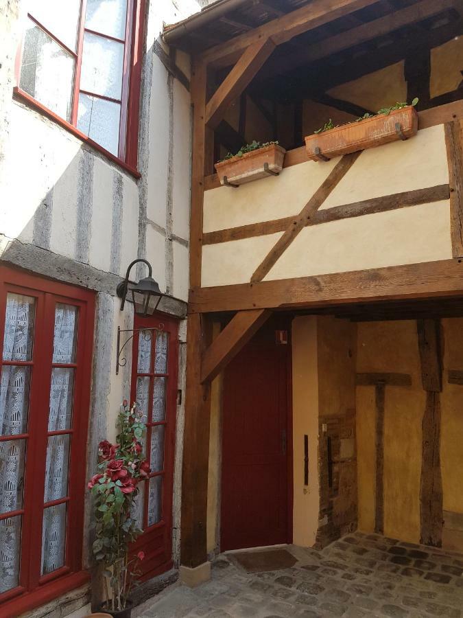 Appartement Du Vieux Troyes Exterior foto